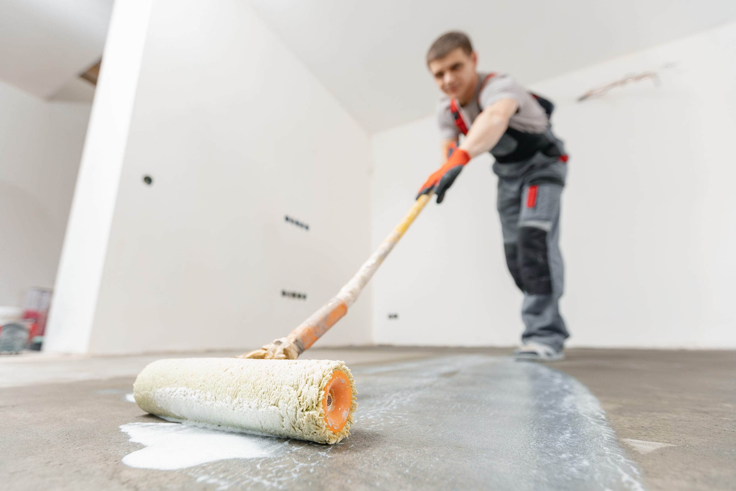 DIY Garage Floor Epoxy: Can You Do It Yourself or Should You Hire a Pro?